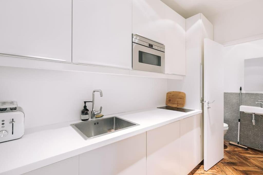 Bright Apartment In The 10Arr. - 4 People Paris Exterior photo