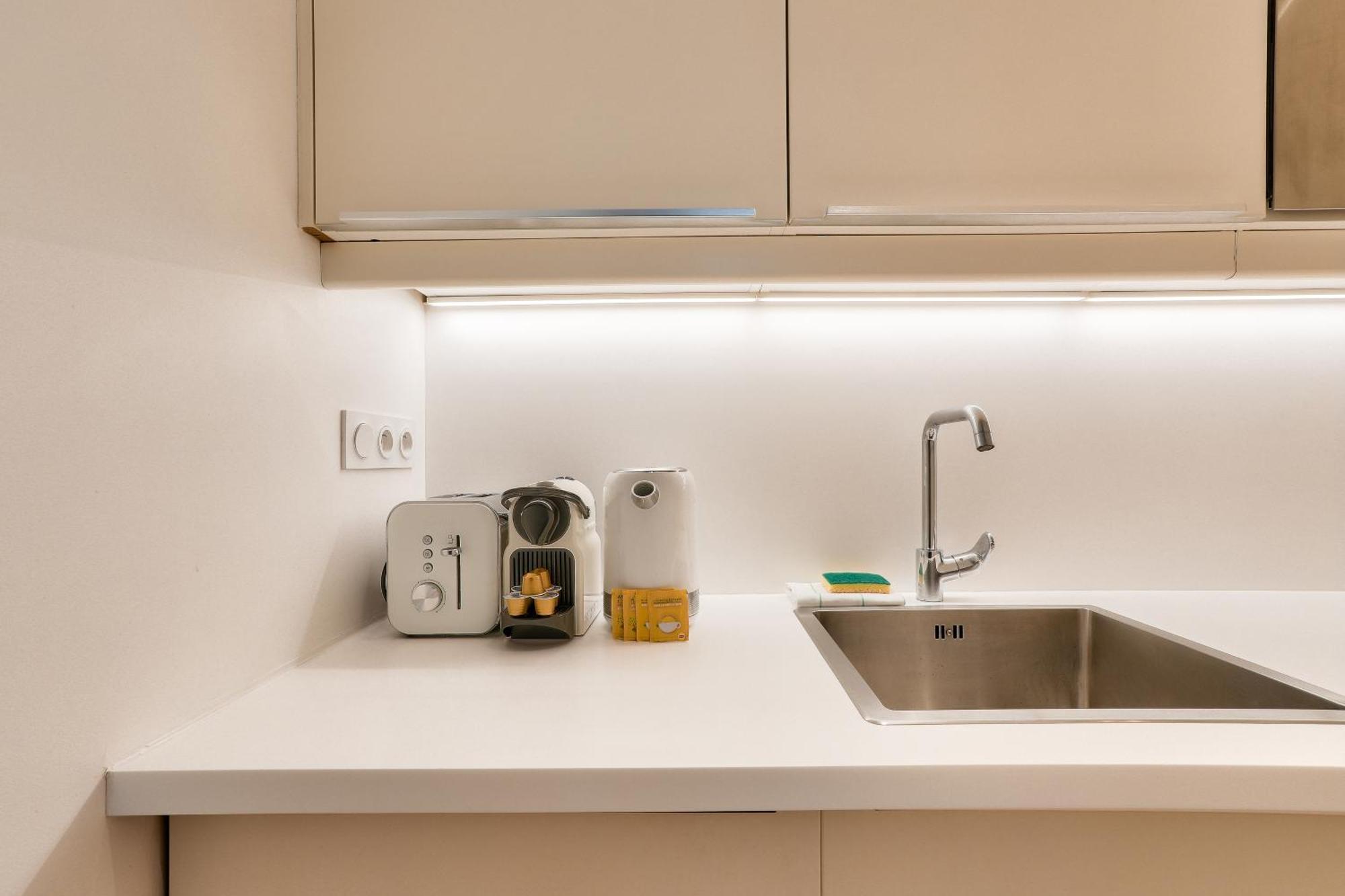 Bright Apartment In The 10Arr. - 4 People Paris Exterior photo